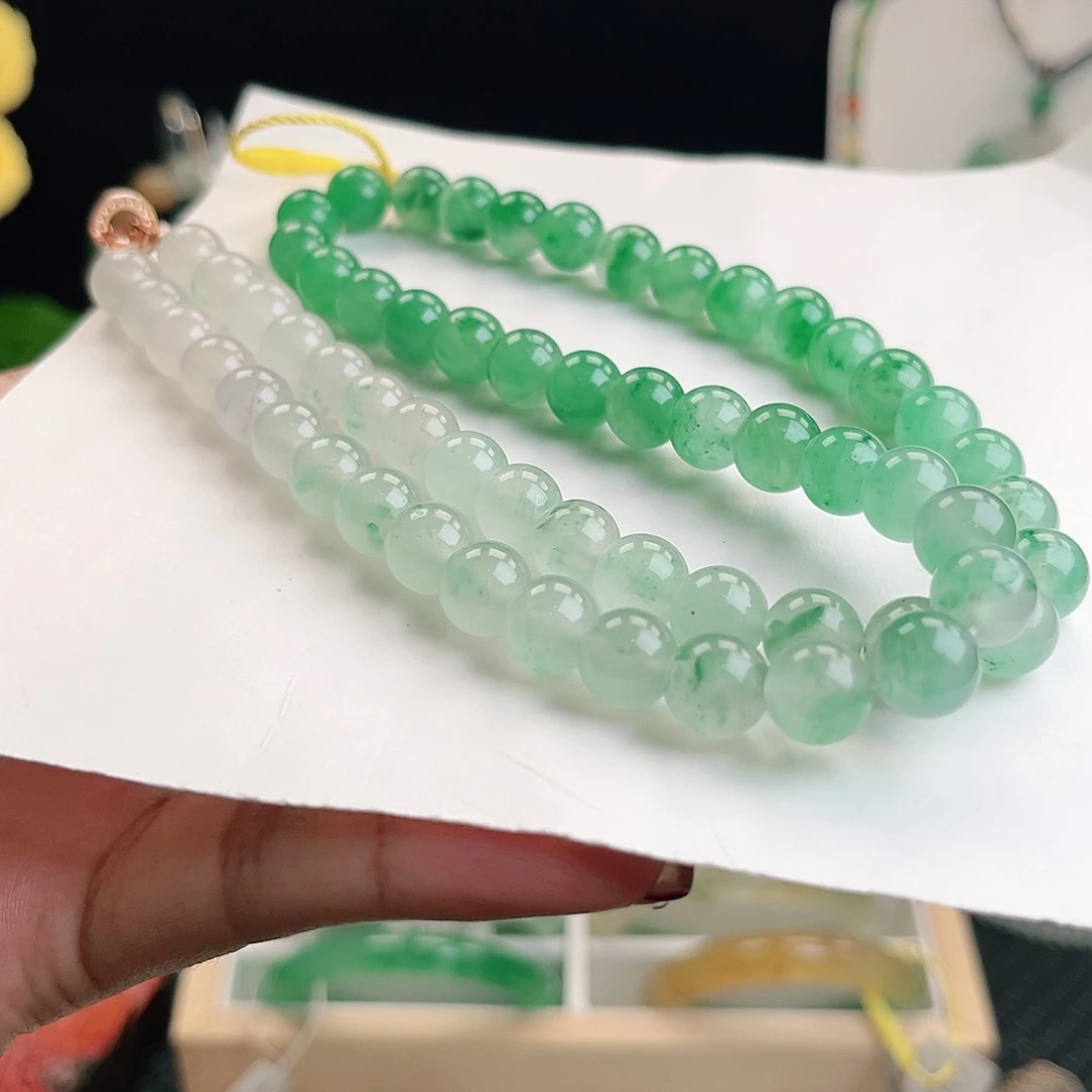 哈***啊未镶嵌手串石英质玉