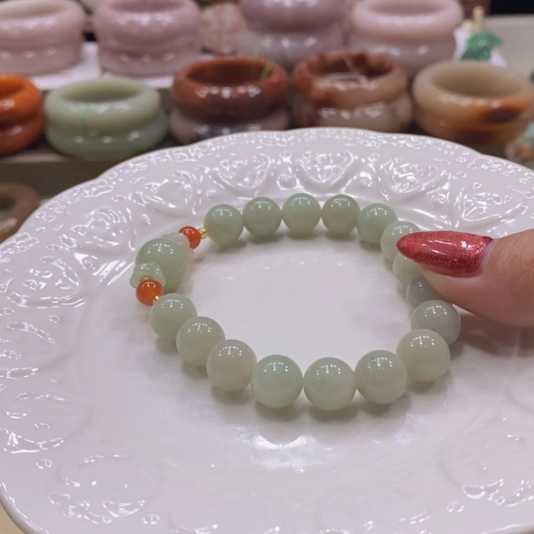 【闪购商品】未镶嵌手镯石英质玉