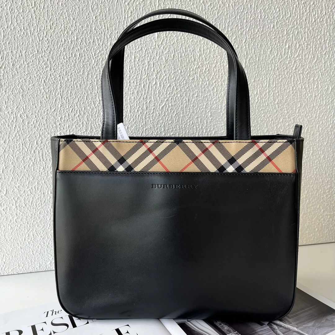 95新 BURBERRY/博柏利 XM/经典高级黑盒子中号手提包/JJ01123236
