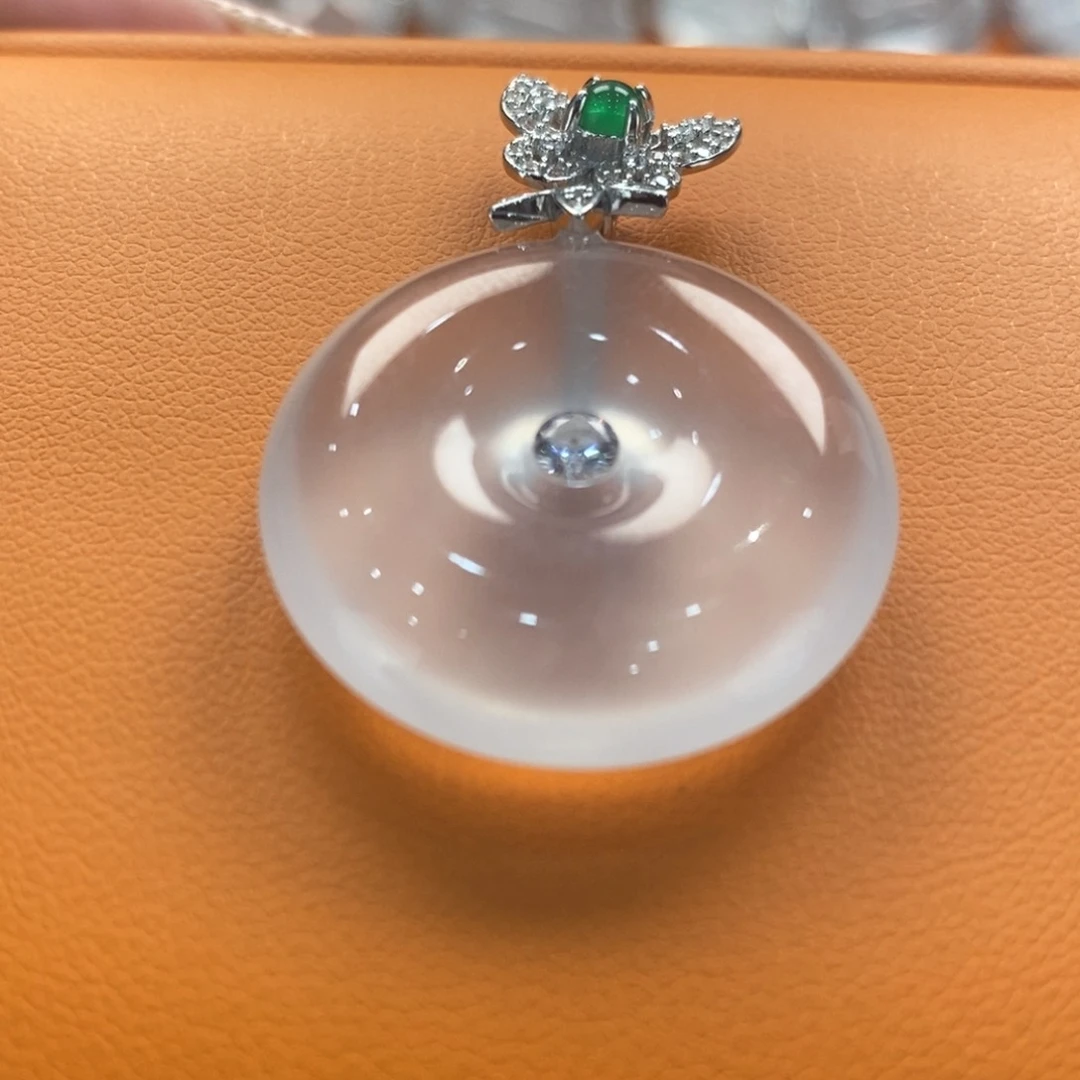 石英质玉吊坠(赠链)银S925镶嵌