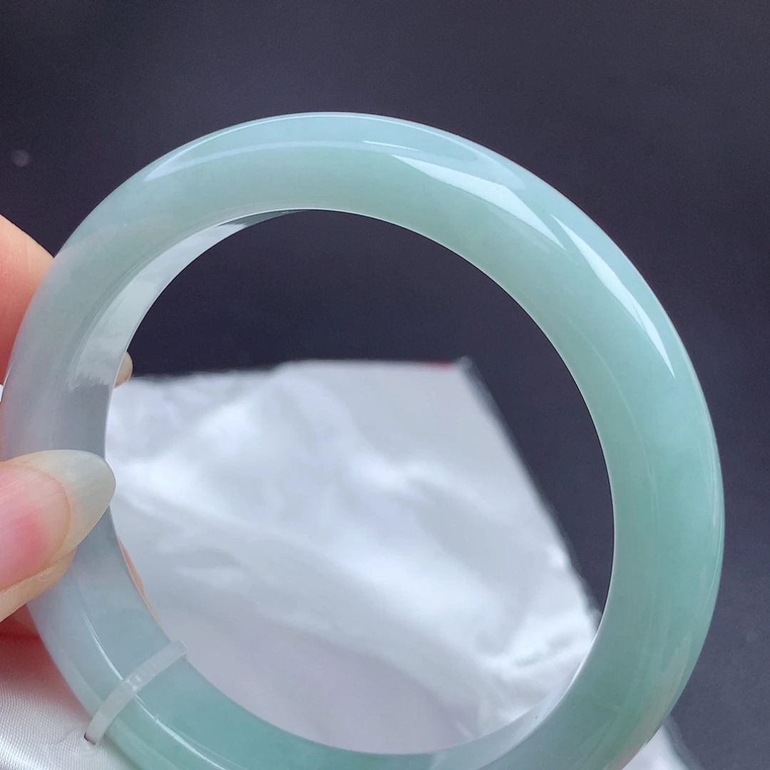 翡翠未镶嵌手镯58圈口