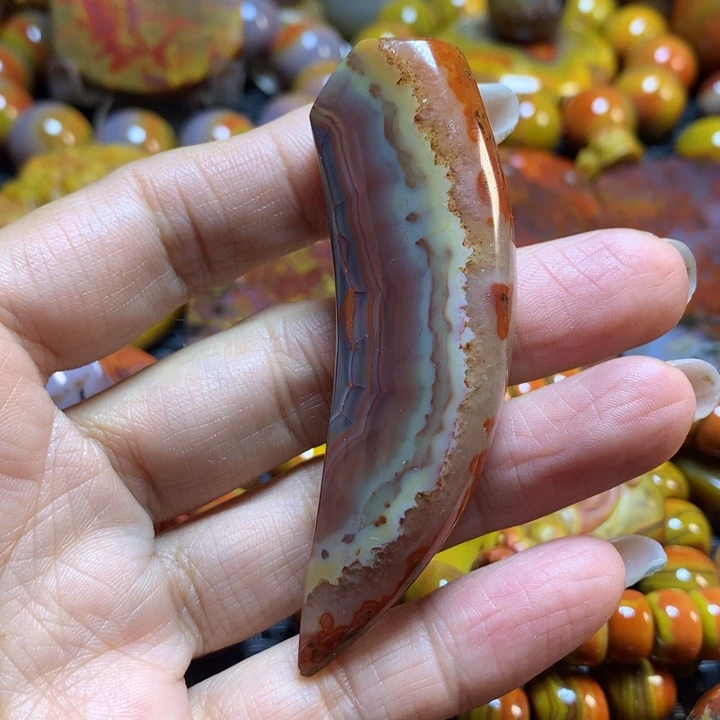 玛瑙/玉髓战国红吊坠未镶嵌