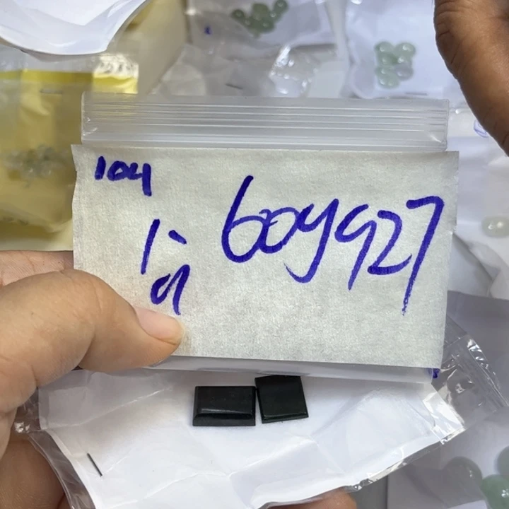 定制翡翠未镶嵌不退