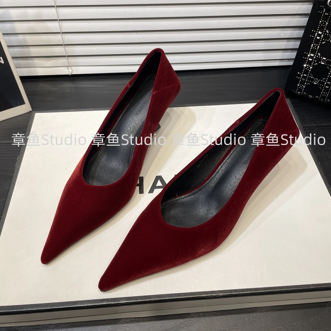 职业绒面高跟鞋女2025秋季新款显瘦浅口细跟尖头单鞋百搭通勤女鞋