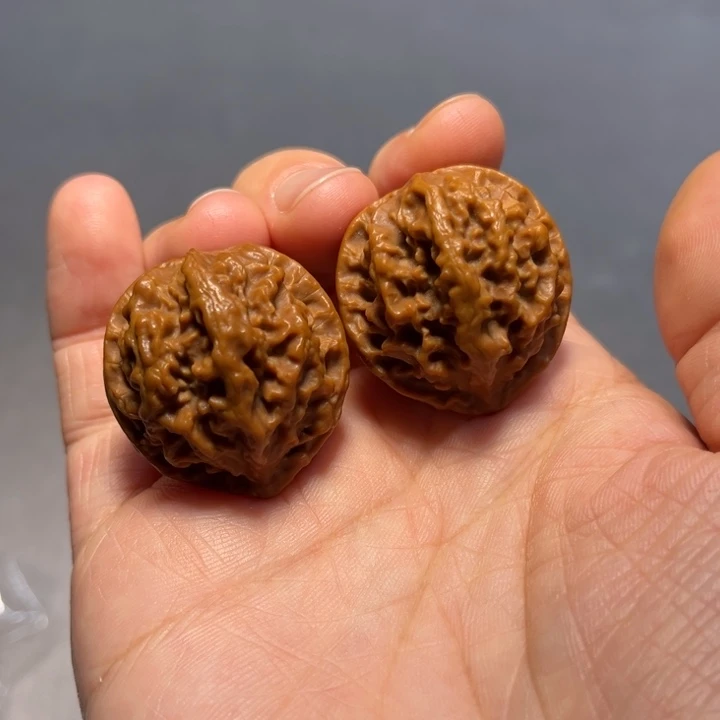 文玩核桃把件九龙601