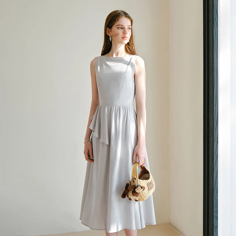 范思蓝恩气质腰精裙不对称裙摆一字领显瘦连衣裙春新款25FS11179