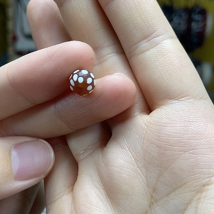 宏***敏玛瑙/玉髓散珠玛瑙