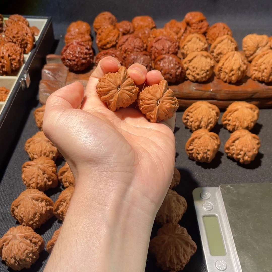 e***e文玩核桃吊坠磨盘