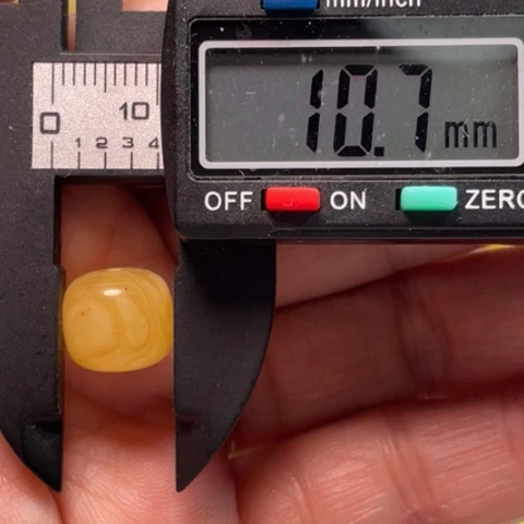 【闪购商品】裸石蜜蜡未镶嵌30杂