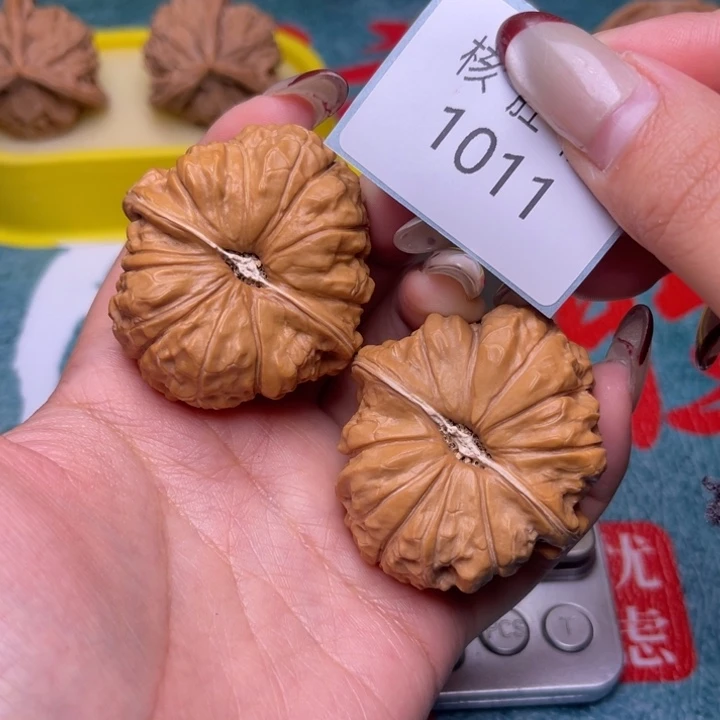 把件文玩核桃南瓜墩43.1011