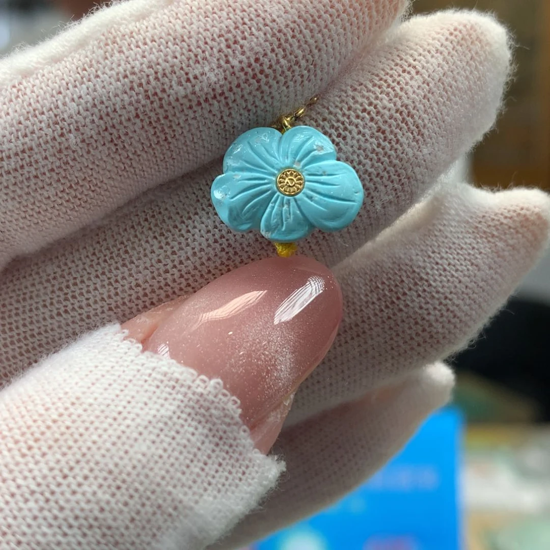 绿松石未镶嵌挂件