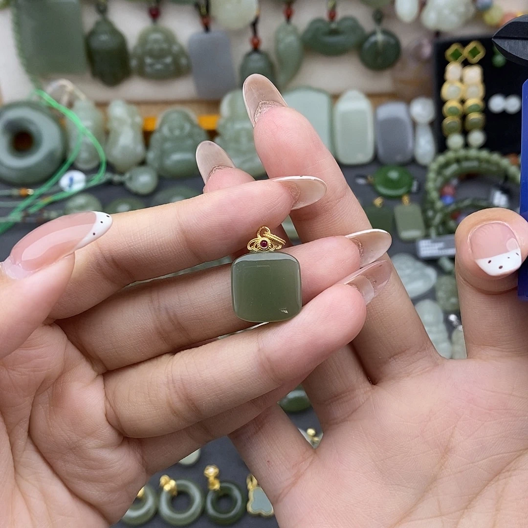 吊坠(不含链)银S925镶嵌和田玉