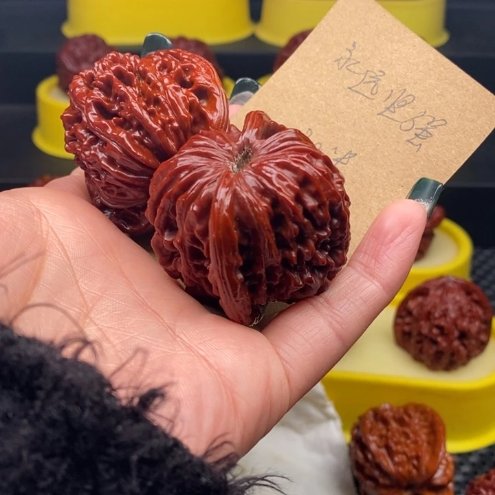 文玩核桃吊坠永***✊四座楼