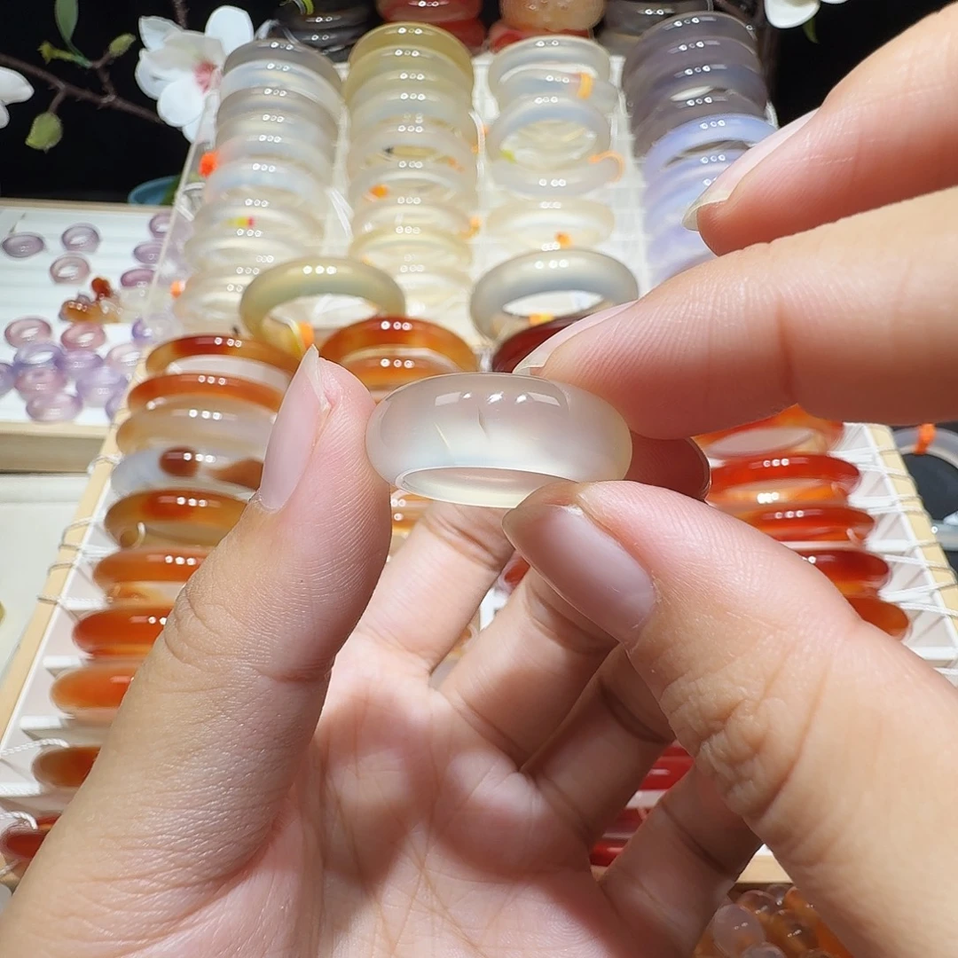 未镶嵌戒圈玛瑙/玉髓冰片 福利价