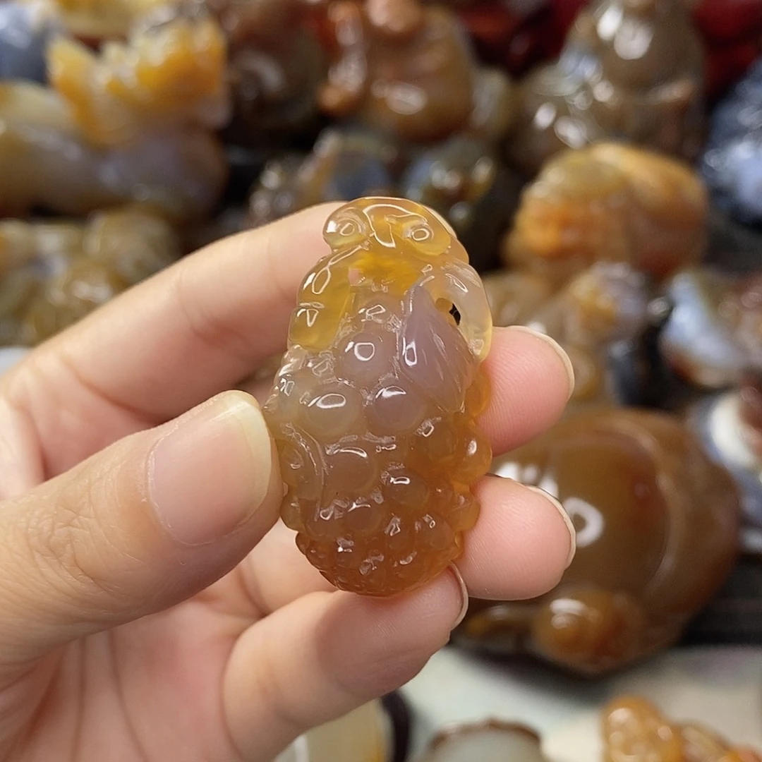 玛瑙/玉髓吊坠未镶嵌