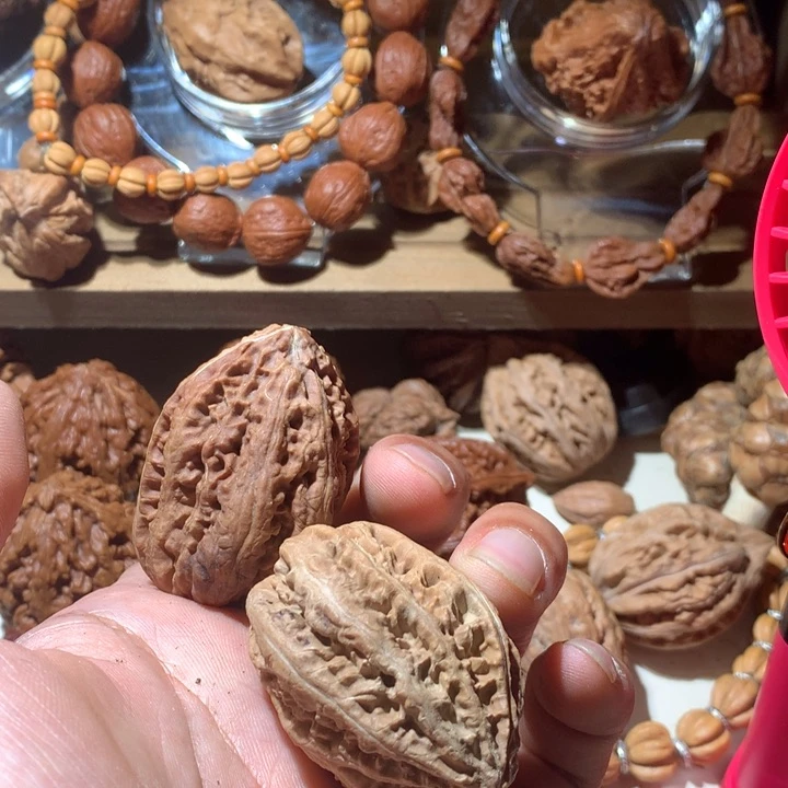 ****来文玩核桃吊坠东北88