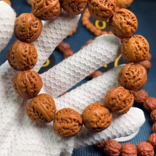 手串文玩核桃核桃手串