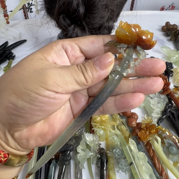 蛇纹石玉未镶嵌发饰