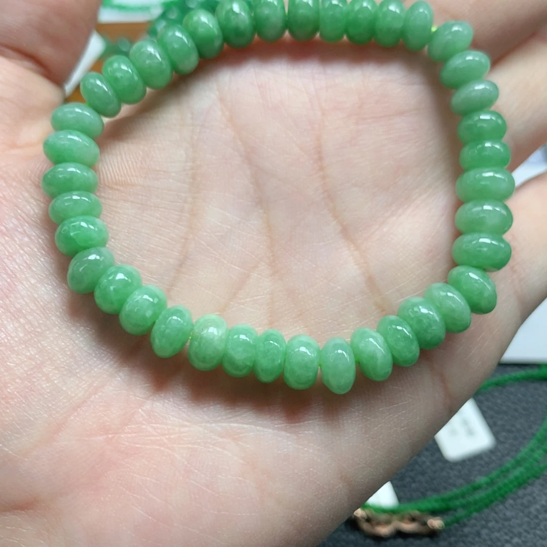 未镶嵌手链翡翠翡翠