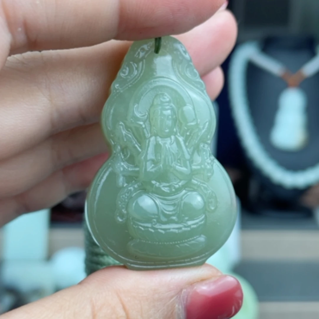 【闪购商品】颈饰未镶嵌和田玉