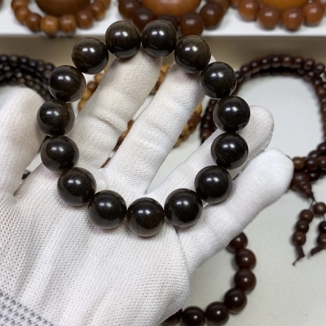 我***啊檀香木老山檀香1.5水阴沉奶香