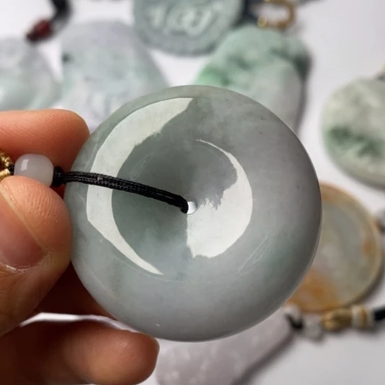 翡翠未镶嵌挂件翡翠