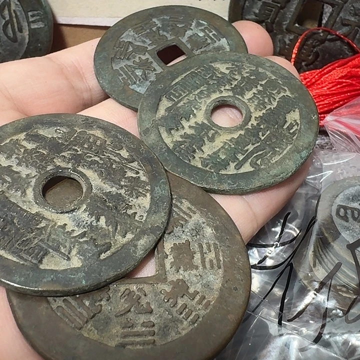艺***馆铜现代工艺品花钱