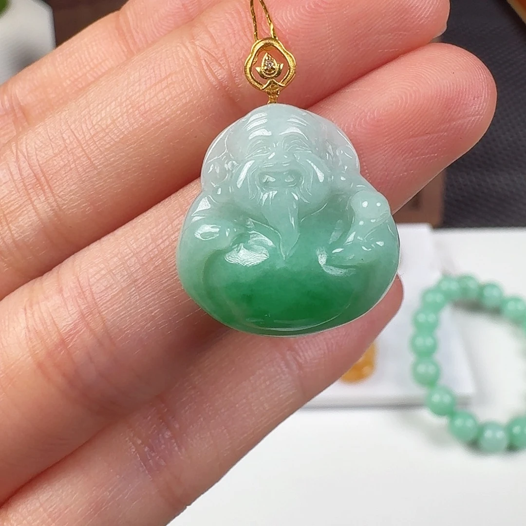 翡翠18K金镶嵌颈饰