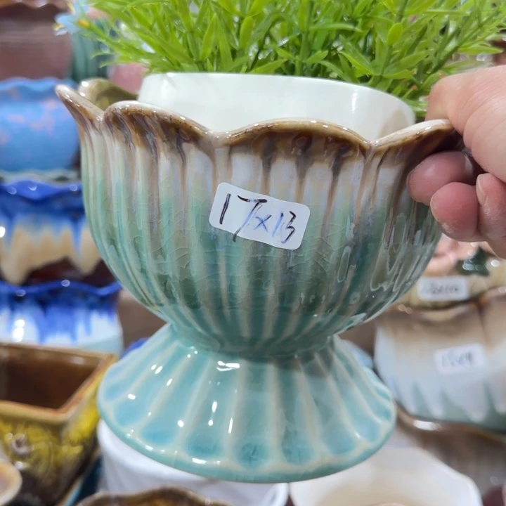 不清楚问客服凑9块包邮，有孔