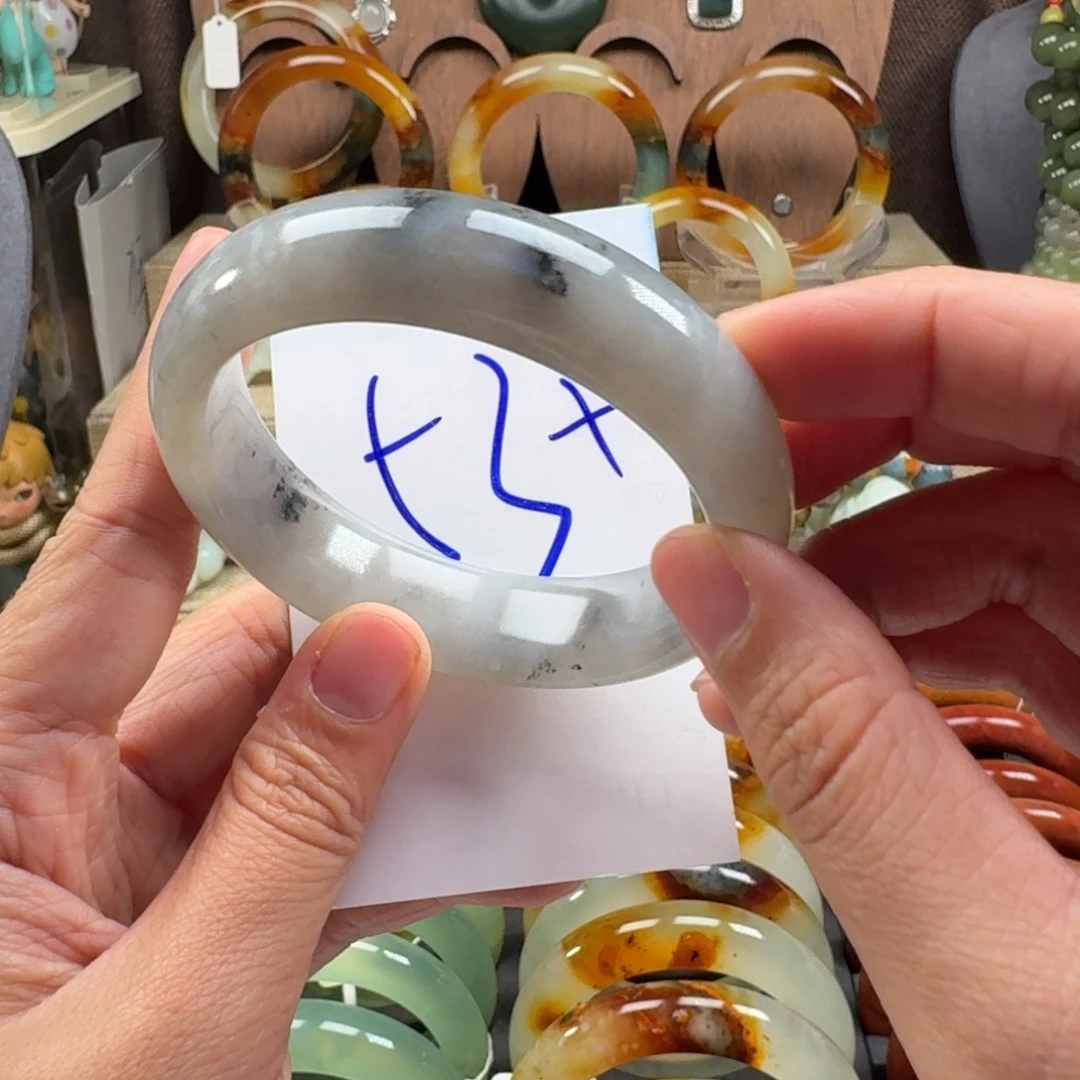 蛇纹石玉未镶嵌手镯6532