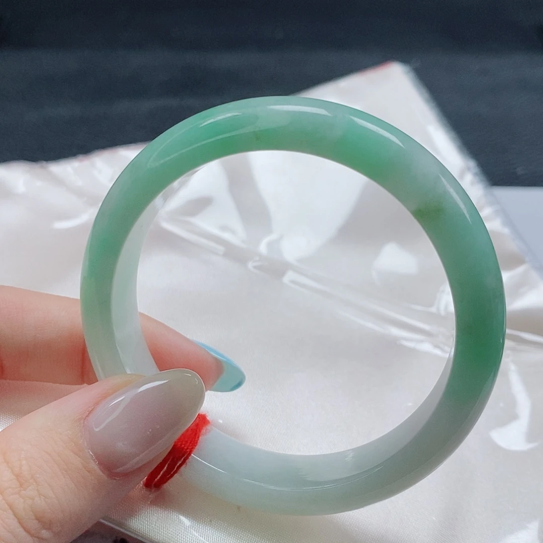 【闪购商品】未镶嵌手镯翡翠468号