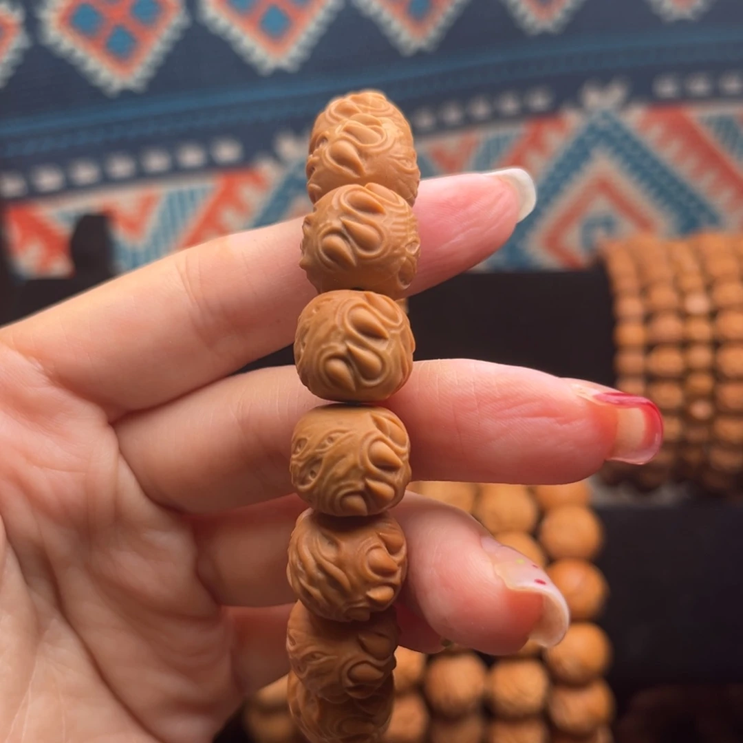 体验款吞噬14左右随机发