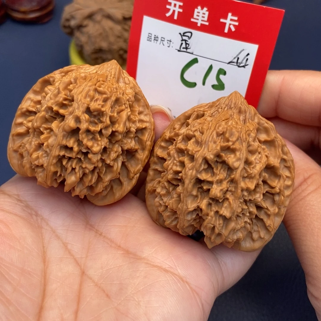 吊坠文玩核桃文玩核桃