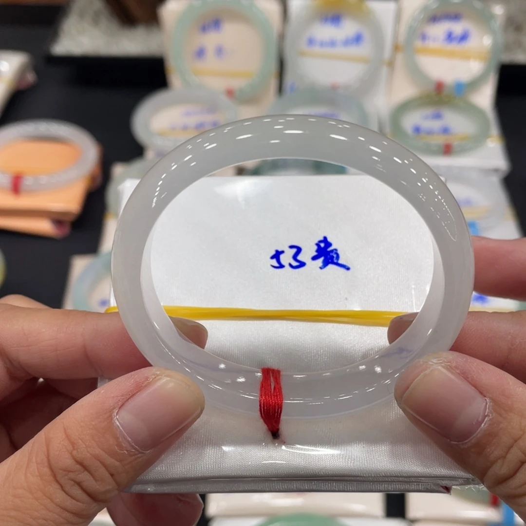 未镶嵌手镯翡翠缅甸翡翠天然翡翠