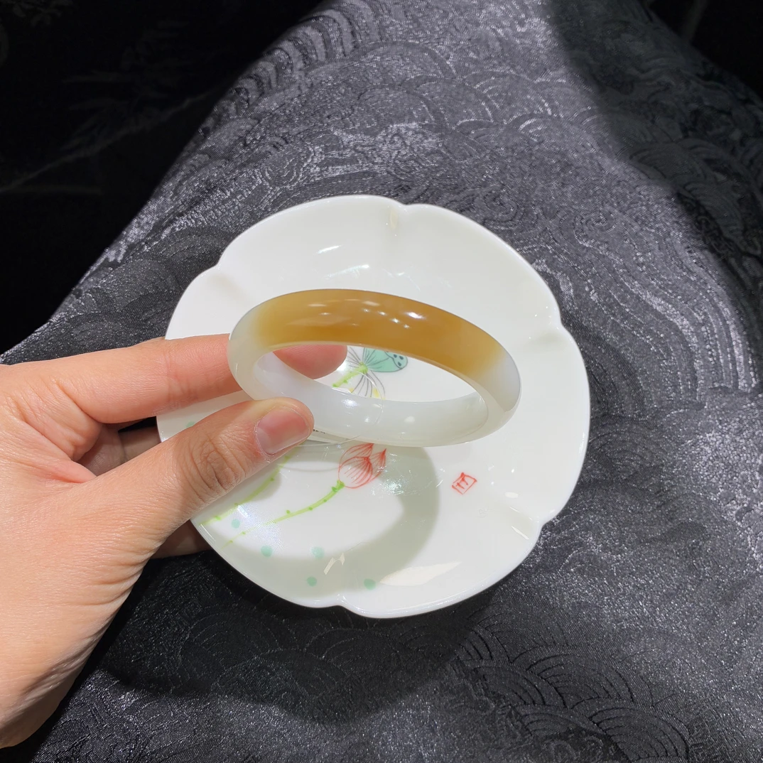 【古冉珠宝】和田玉糖白手镯51