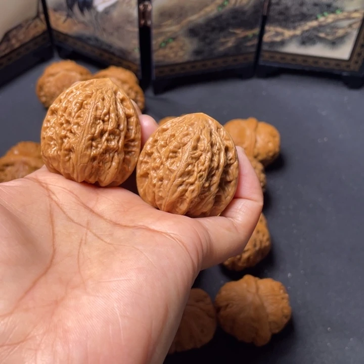 文玩核桃把件37铁锤中高桩