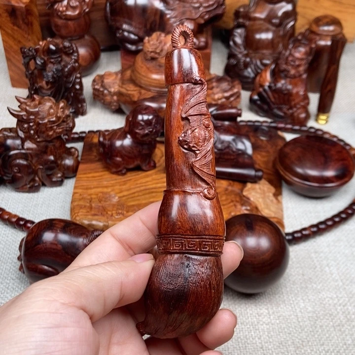 黄花梨/降香黄檀其他C****?37.8克左右一笔财富