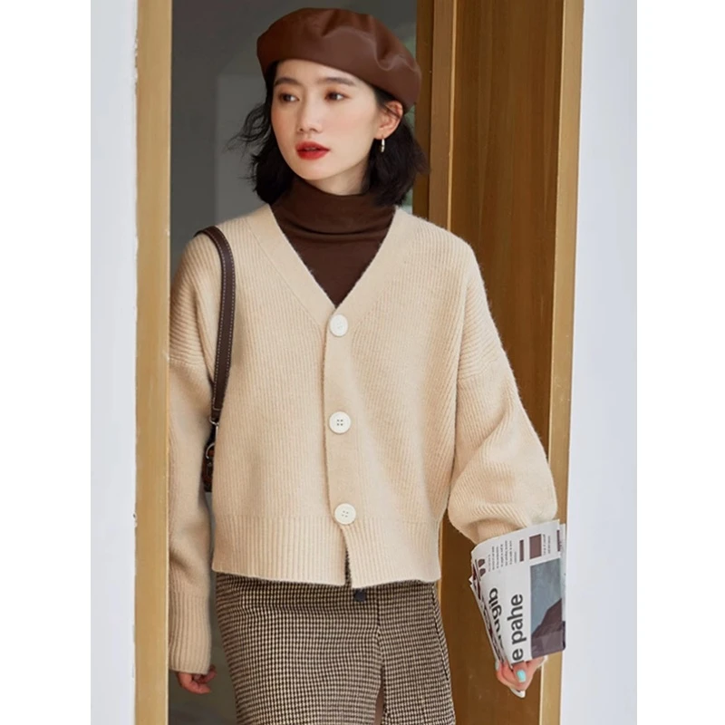 清仓v领毛衣开衫女春季温柔日系2025新款宽松外穿软糯针织衫外套