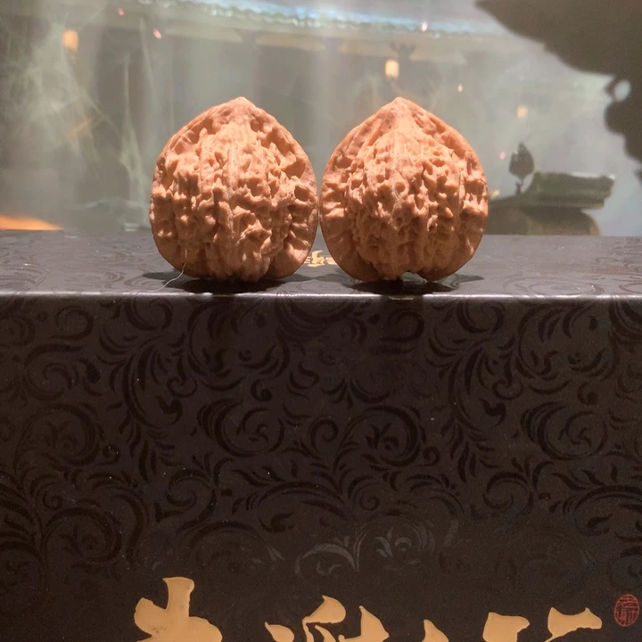 吊坠文玩核桃38野生原树佛爷091105
