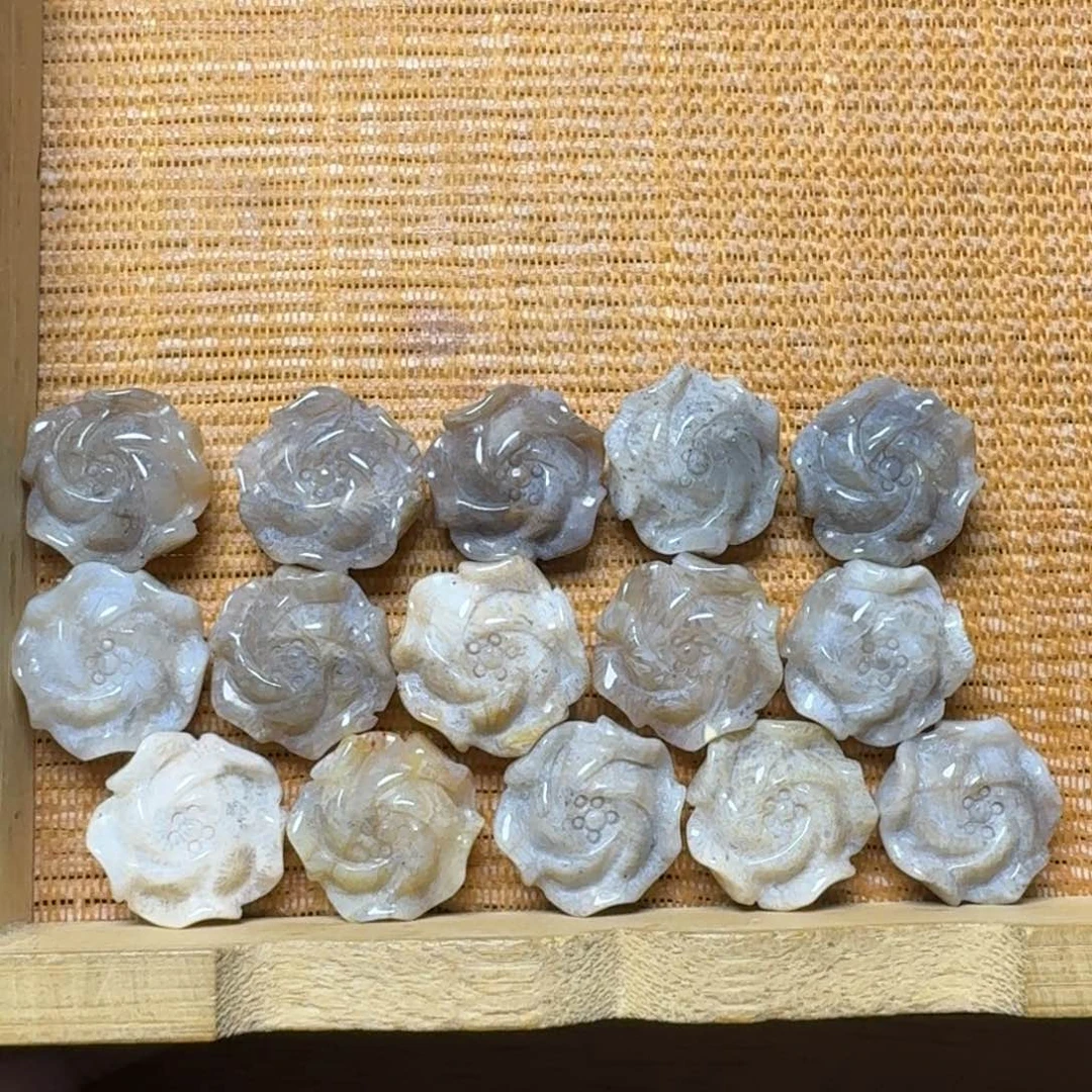 硅化玉纯天然色有机玉石未镶嵌15和牡丹花福利