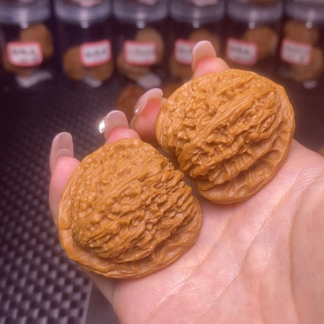 文玩核桃吊坠全品南疆石