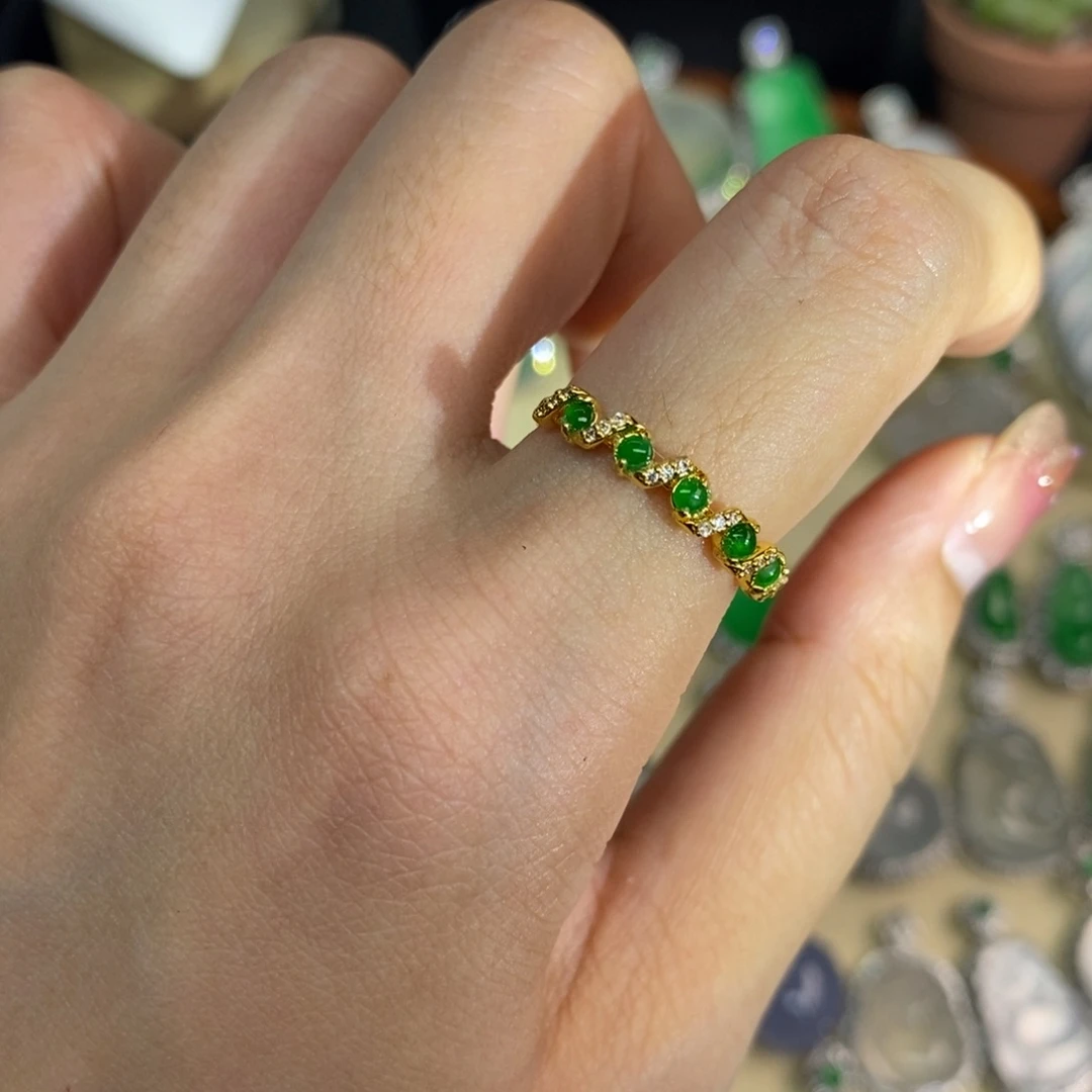 翡翠18K金镶嵌颈饰A货翡翠