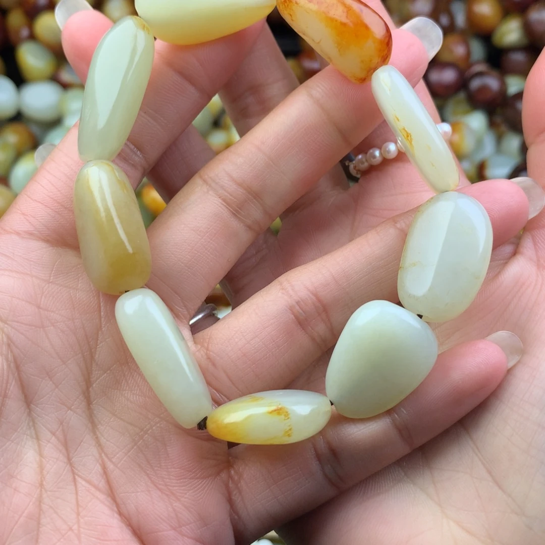 和田玉未镶嵌手链