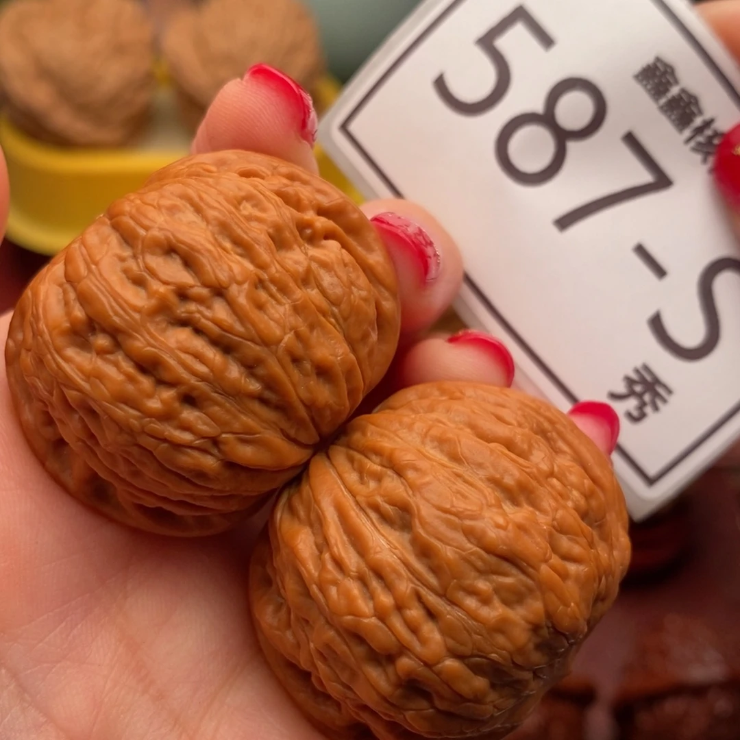 南***室把件文玩核桃铁锤38