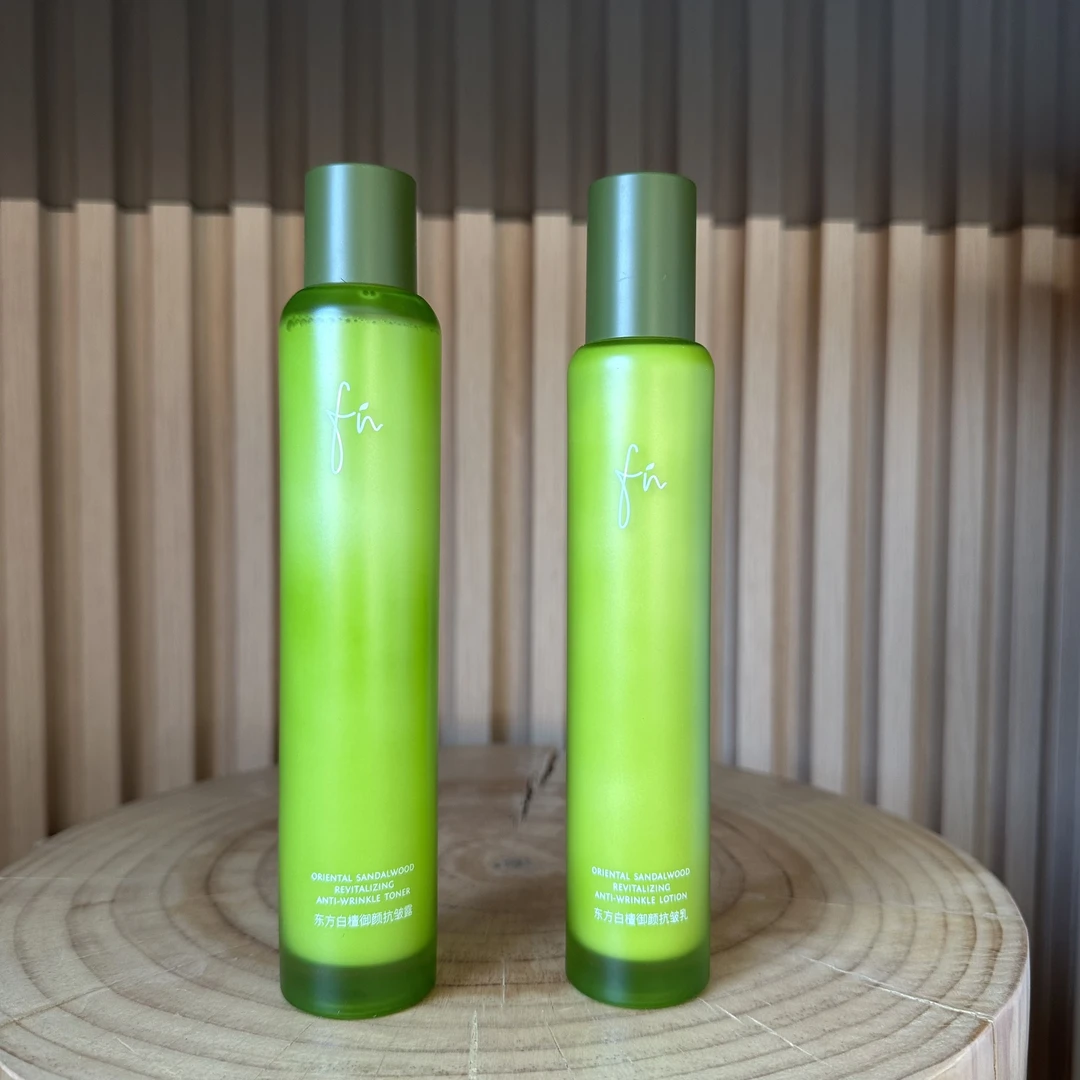 大利美妆｜00-99自然香养护肤东方白檀御颜抗皱水露