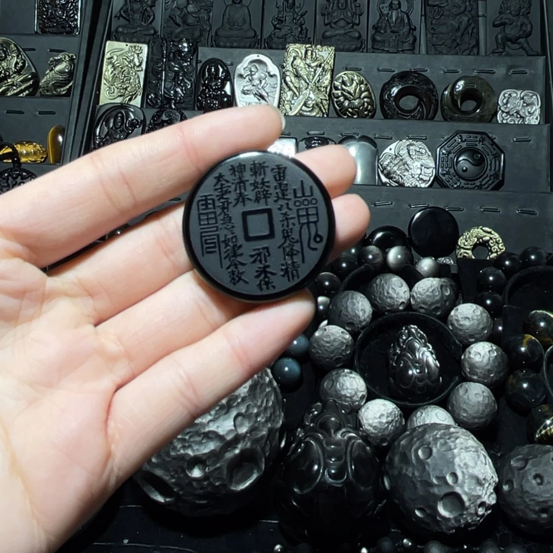 那****黑曜岩未镶嵌珠宝奇石