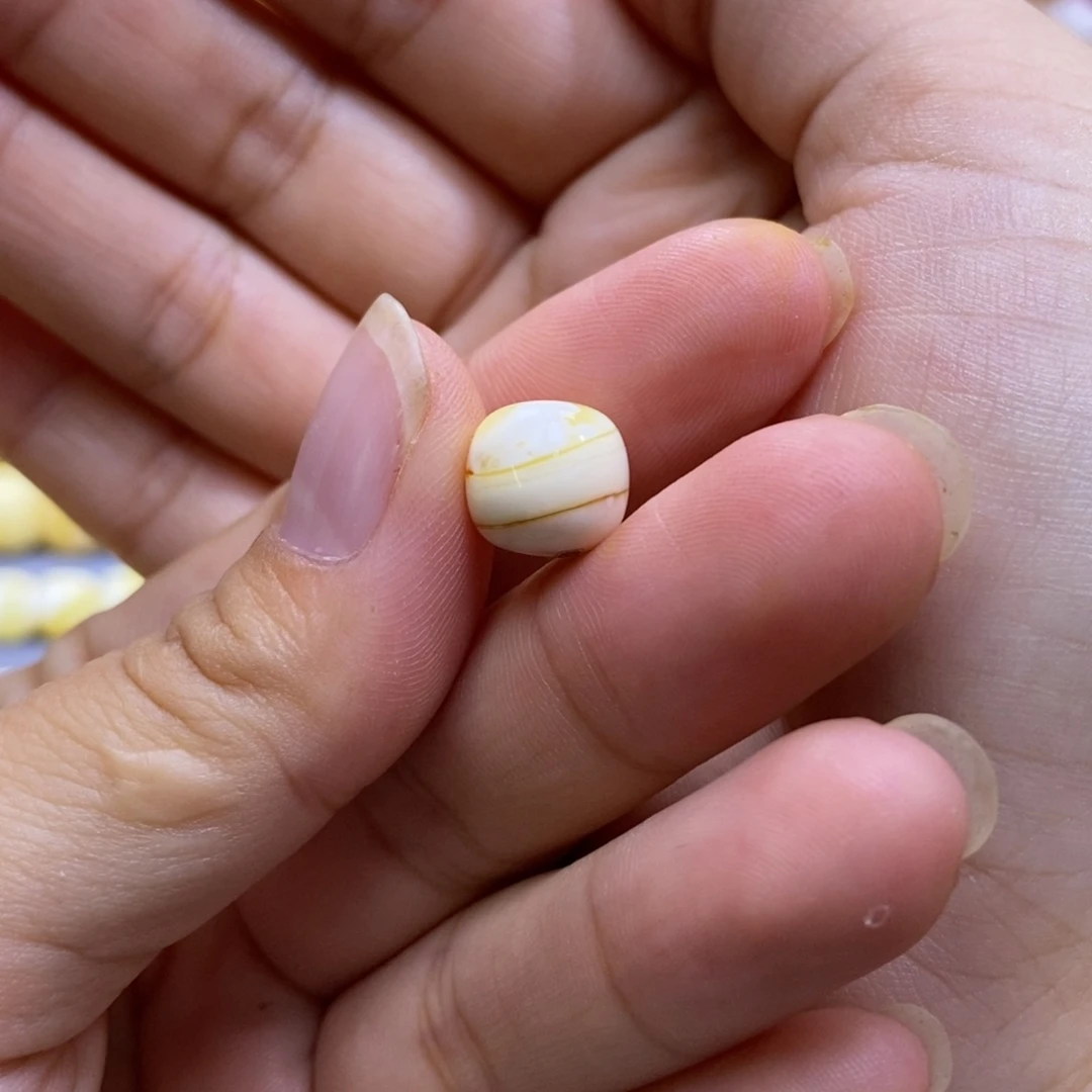 琥珀未镶嵌珠宝奇石10.4