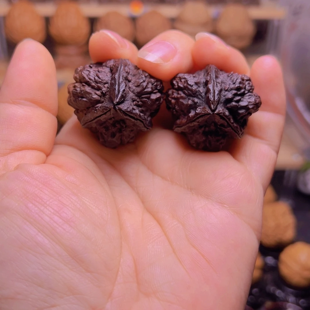 吊坠文玩核桃13w七彩金蟾塔34尺