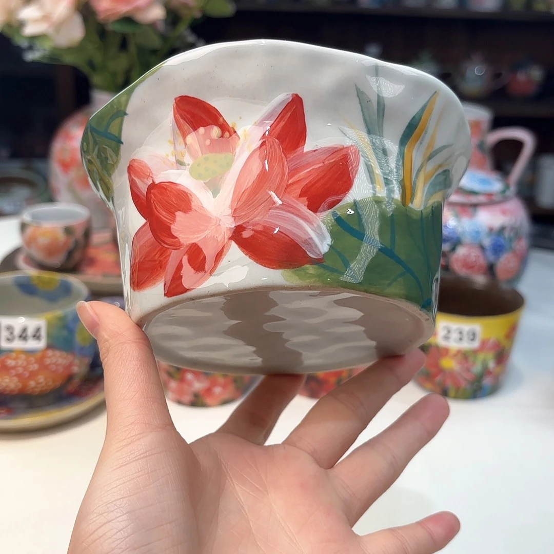 瓷片兔兔好可爱啊我