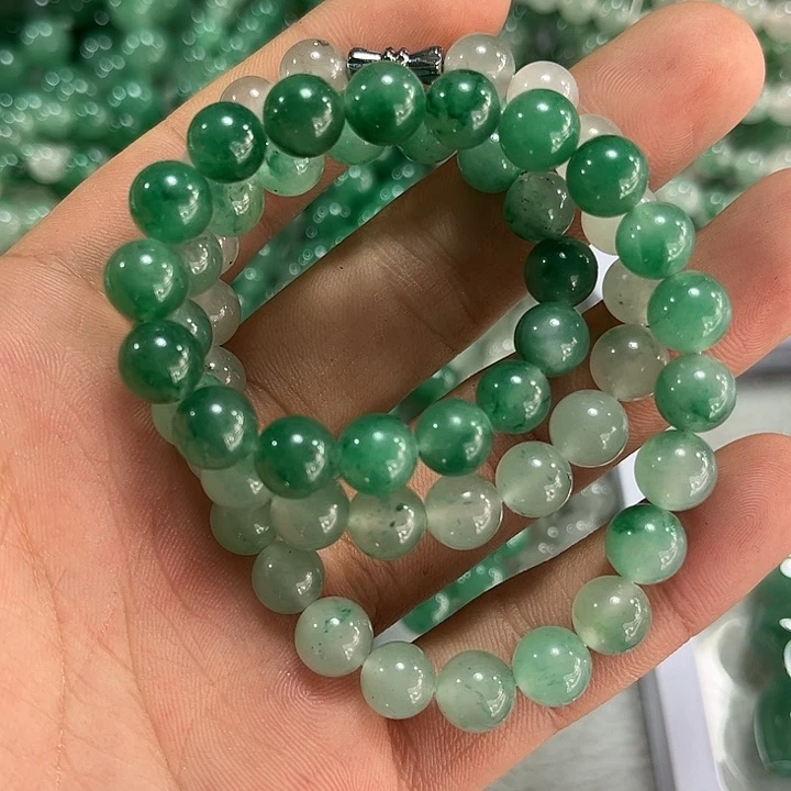 石英质玉合金颈饰桃***多